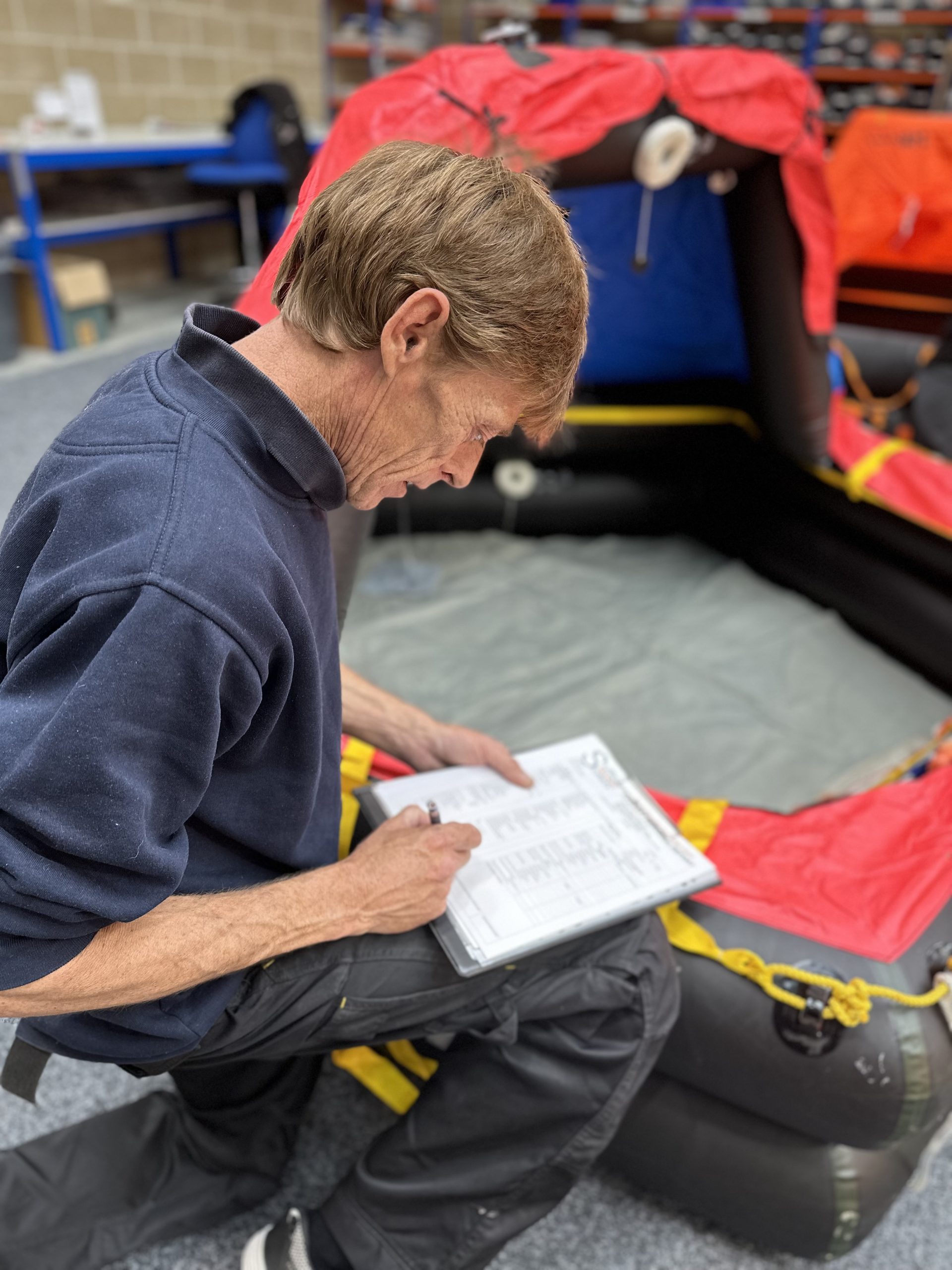 Liferaft Servicing throughout the UK, book online today